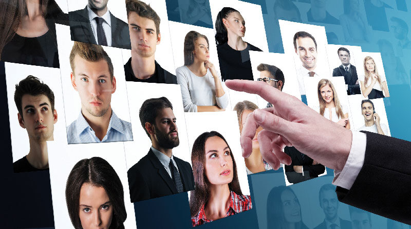 Social Networks to Attract Top Talent