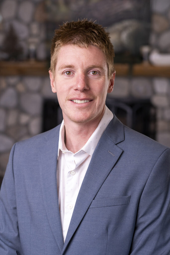 Niko Karapandzic – Avalanche Safety Expert, Red Wolf Lodge at Olympic Valley