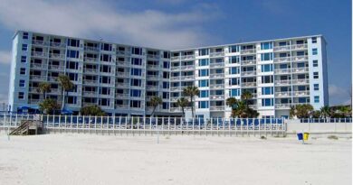 Islander Beach Resort, located in New Smyrna Beach, Florida